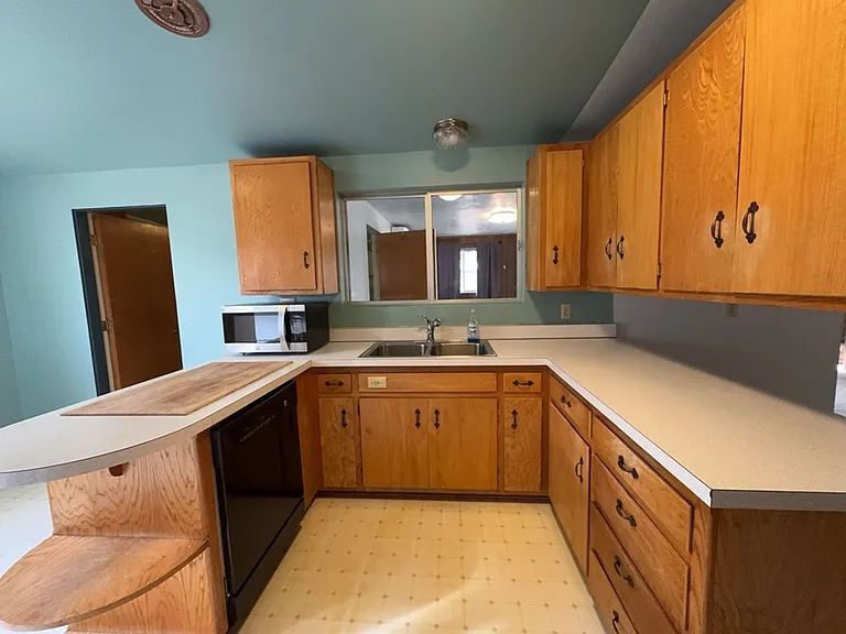 189 E James Dr — Photo 7