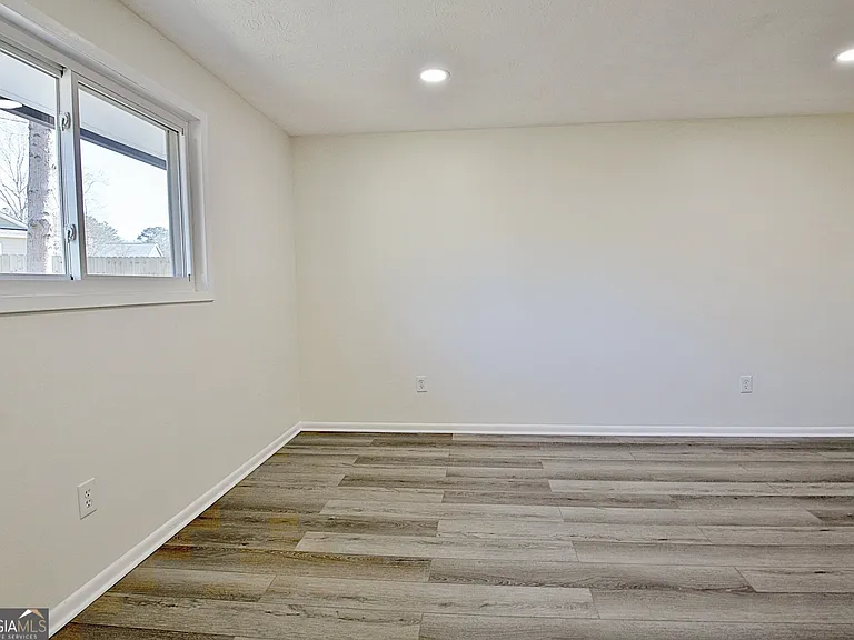 103 Bay Point — Photo 52
