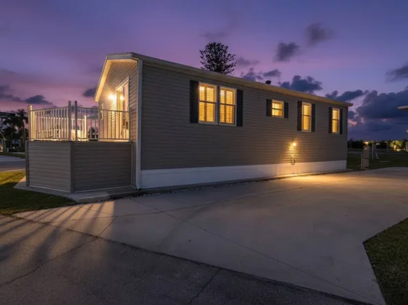 416 Zuni Trl, Fort Myers Beach, FL 33931