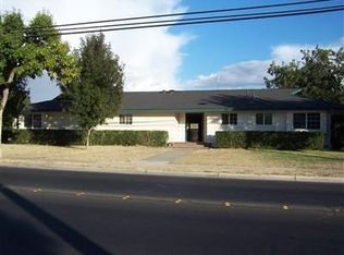 1892 1st St, Atwater, CA