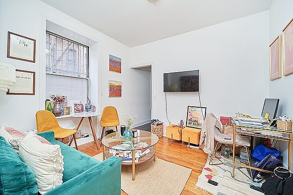 1st image of 309 5th St #B