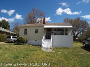 606 Clover Dr, High Point, NC 27262