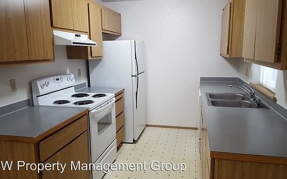2nd image of 8609 36th Ave NE