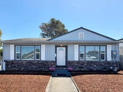 1852 Vallejo St, Seaside, CA, 93955