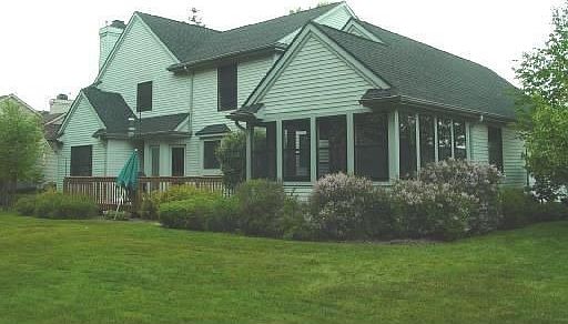 3rd image of 1383 Silverwood Dr
