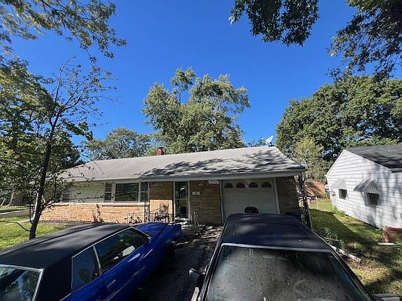 2nd image of 2504 S Westport Rd