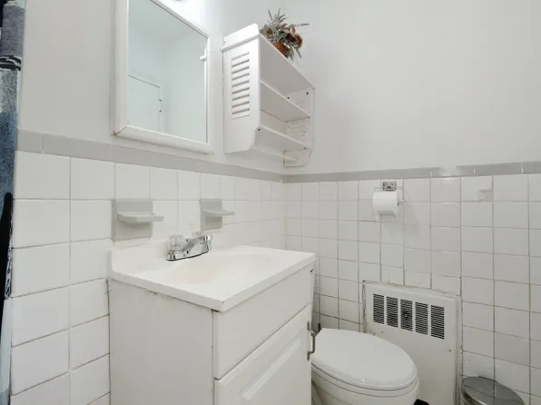 474 Ninth Avenue image 18 of 20