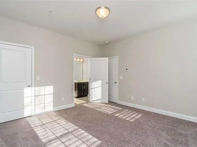 2256 Tenor Ln — Photo 5