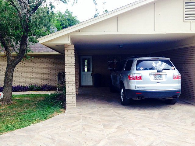 1st image of 48 Fairway Dr
