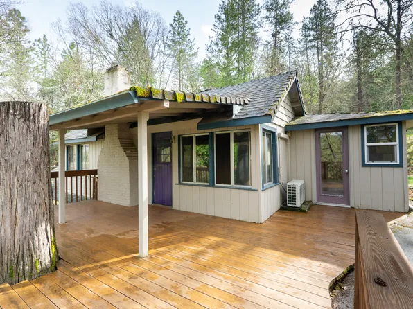 3631 Helms Rd, Grants Pass, OR 97527