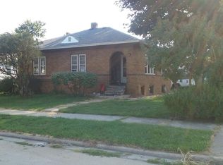 620 Maple St, Bloomington, IL 61701