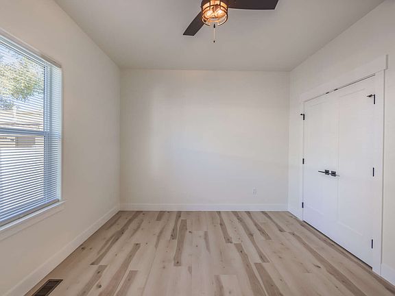 3rd image of 7365 S 4th St