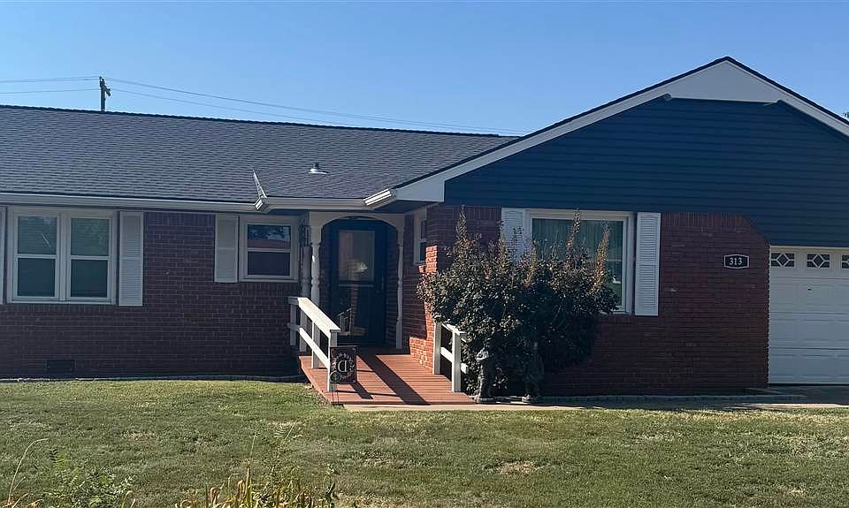 1st image of 313 Fairview Ave