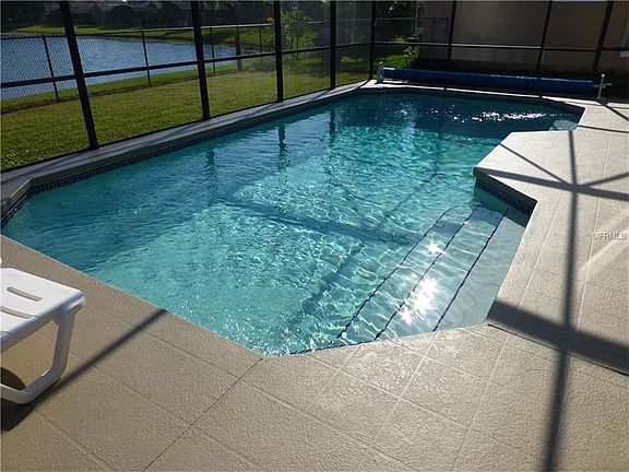 3rd image of 1507 Avleigh Cir