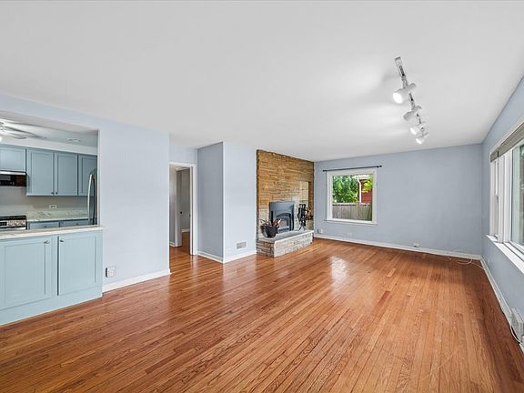 5th image of 2444 183rd St