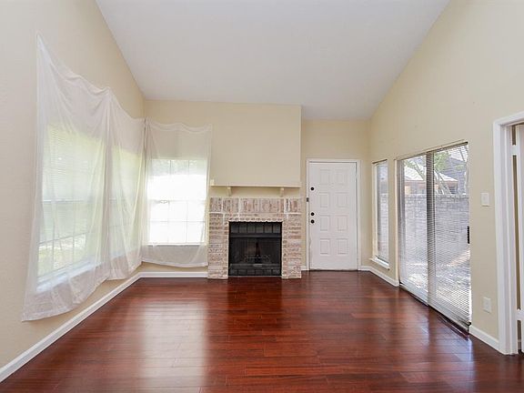 4th image of 2510 Grants Lake Boulevard #94