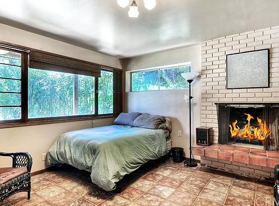 4th image of 409 Catalina Dr