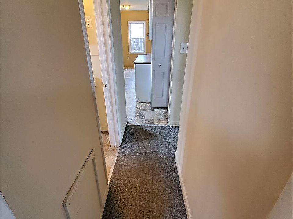 1st image of 25884 Leach St