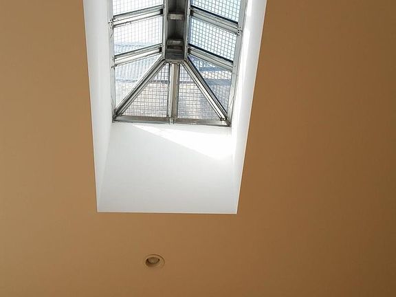 5th image of 415 W 56th St APT 14A