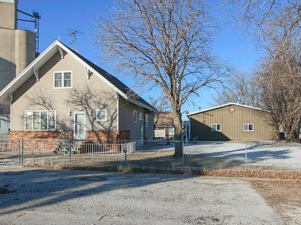 603 5th St, Somers, IA 50586