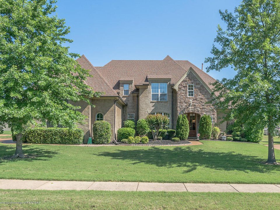 1st image of 13156 Arbor Dr
