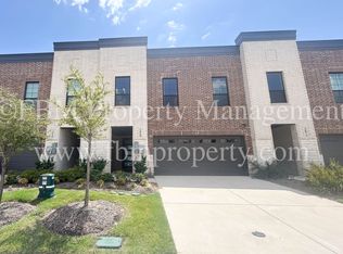 2069 Layla Dr, Waxahachie, TX 75165