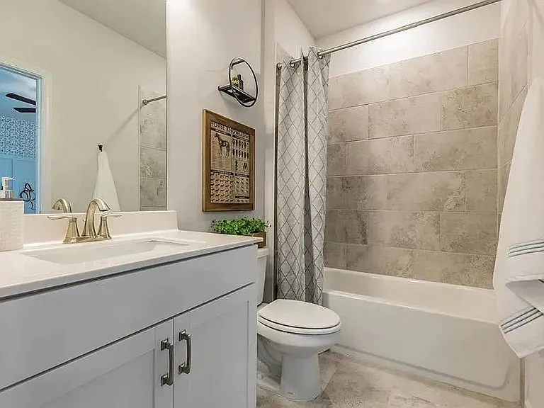 7930 Tiberon Pkwy — Photo 20