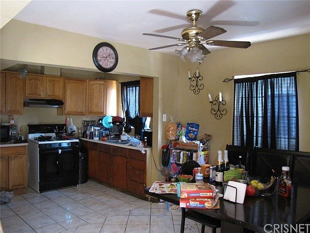 2nd image of 1219 Lucas St