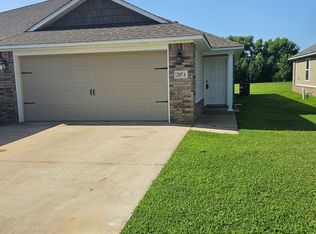 2107 Ingalls Ln, Alma, AR 72921