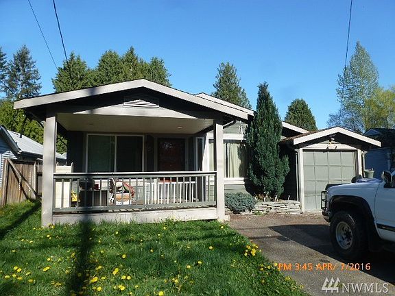 2nd image of 2515 99th Ave NE