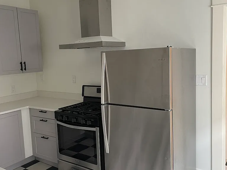2221 31st Ave S #1 — Photo 6