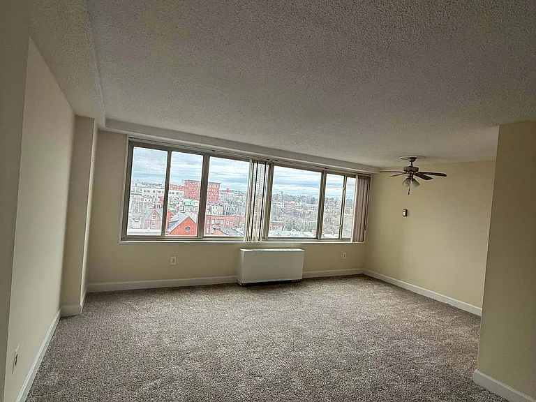 Horizon House — Photo 90