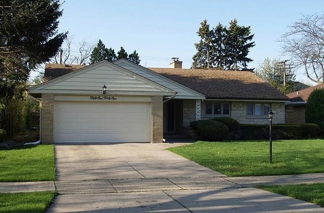 1st image of 5141 Farwell Ave
