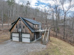 318 Hatchet Mountain Rd, Hope, ME 04847