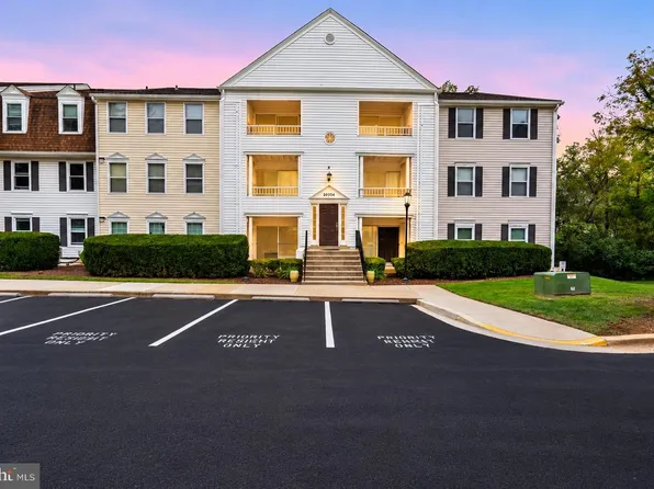 20334 Beaconfield Ter APT 304, Germantown, MD 20874