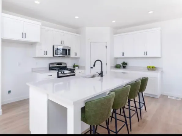 548 S 900 W, American Fork, UT 84003