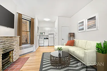 Rented by (Legacy) Elegran