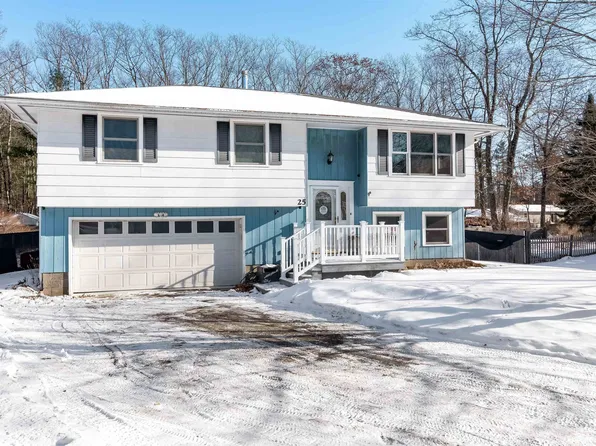 25 Margaret Street, Essex, VT 05452