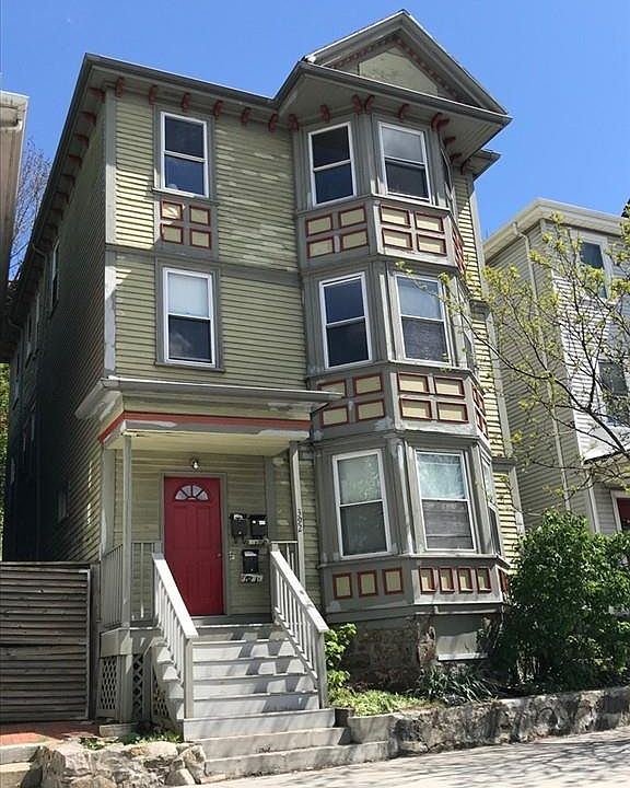 2nd image of 392 Centre St