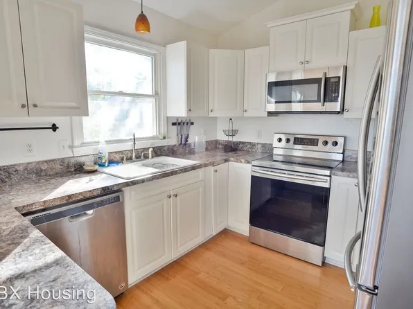 107 Mann Ct, Kill Devil Hills, NC 27948