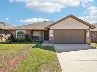 1804 Pin Cherry Ln, Moore, OK 73160