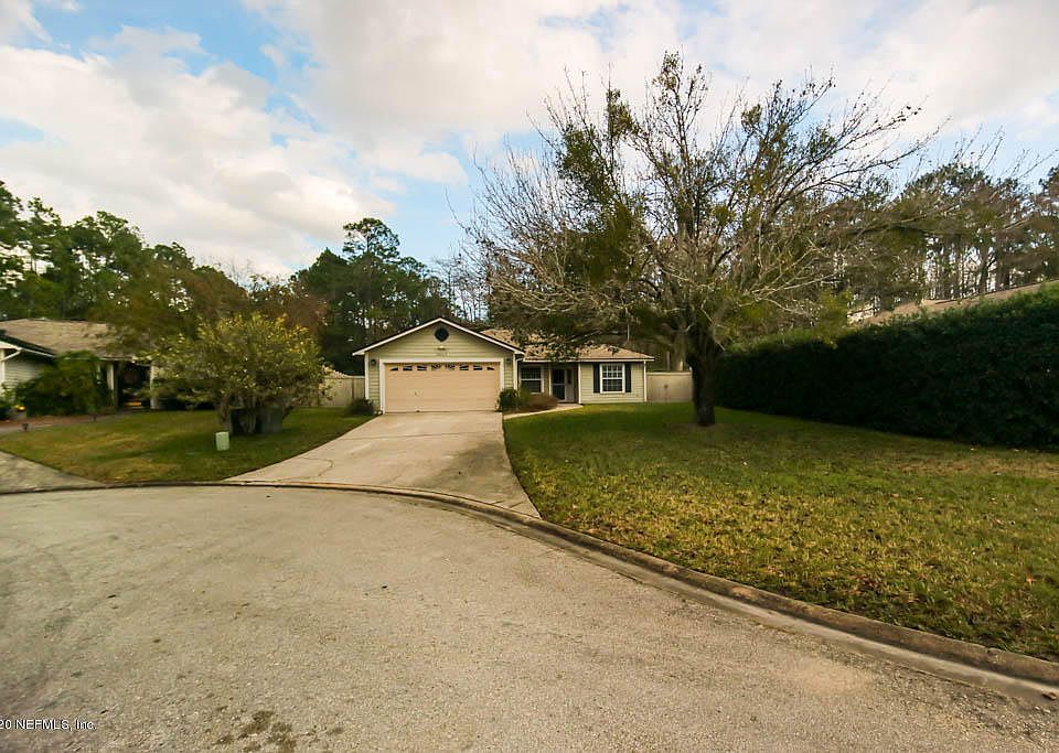 1st image of 12267 Stockbridge Ct N