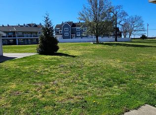 131 Cosey Beach Ave #A, East Haven, CT 06512
