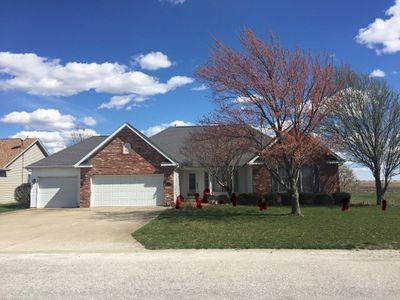 2 Corn Silk Ln, Divernon, IL, 62530