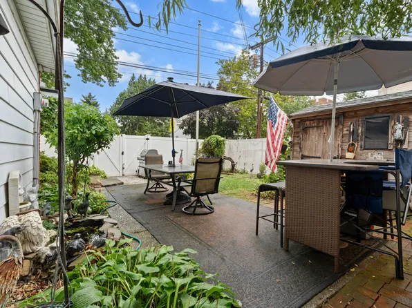 76 Jefferson Street image 32 of 36