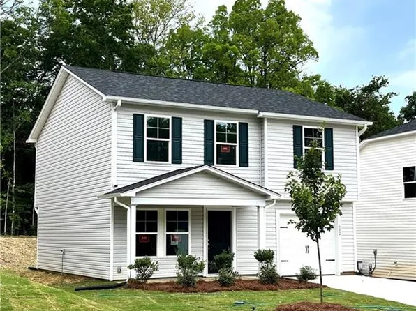 602 Tussey St, Lexington, NC 27292