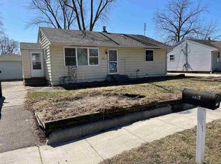 1017 Drexel Blvd, Machesney Park, IL 61115