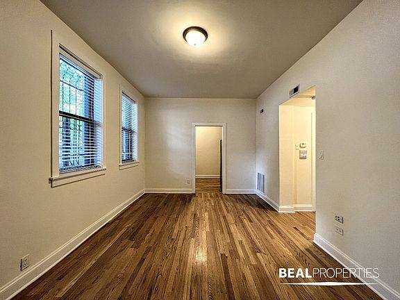 5th image of 4034 N Ashland Ave