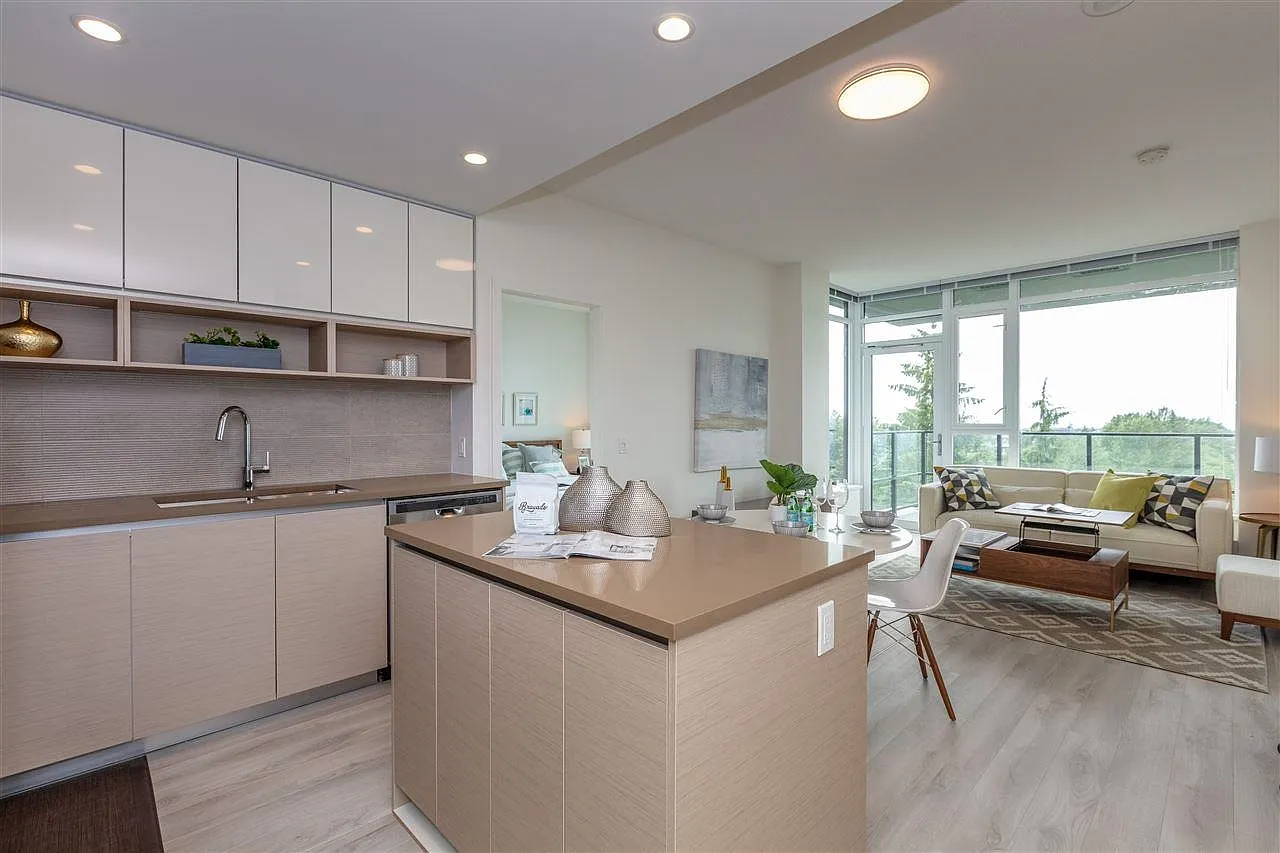 2 bed, 837 sqft, $2,650 — Photo 3