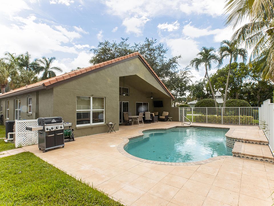 1st image of 13579 Weyburne Drive